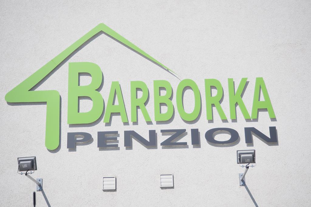 Ubytovani Barborka Hotel ออลอโมตซ์ ภายนอก รูปภาพ